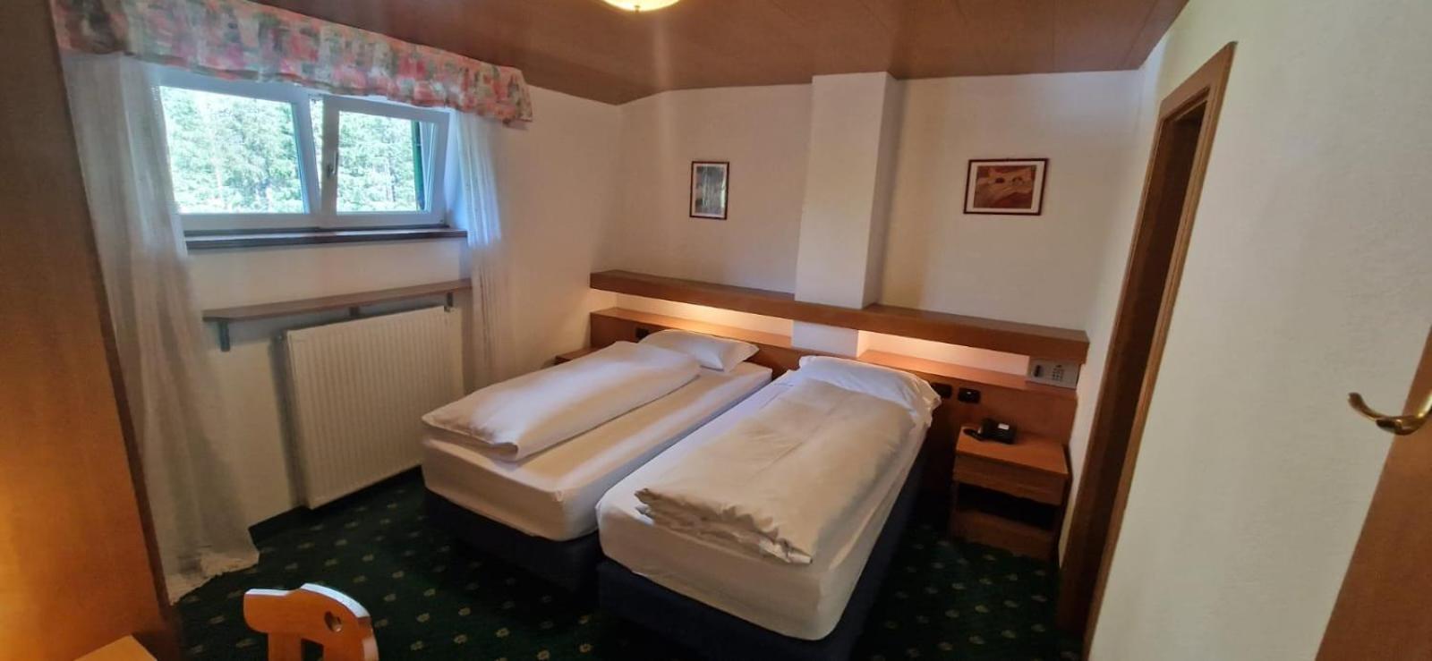 Hotel Roy Malga Ciapela Quarto foto