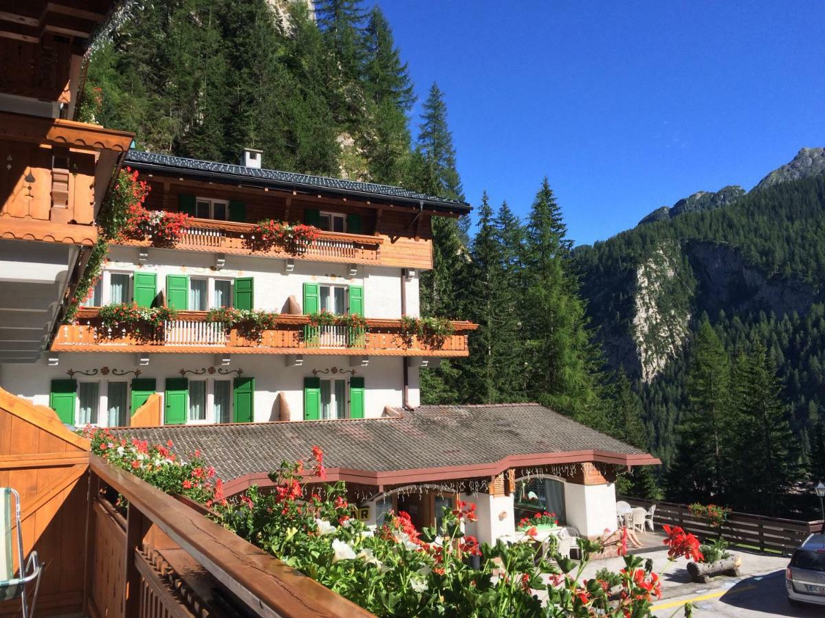 Hotel Roy Malga Ciapela Exterior foto