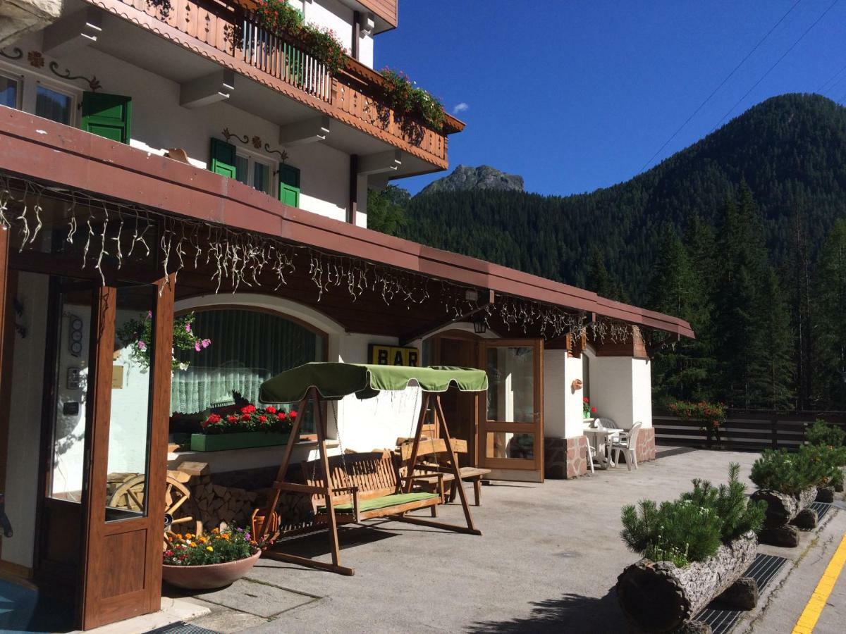 Hotel Roy Malga Ciapela Exterior foto
